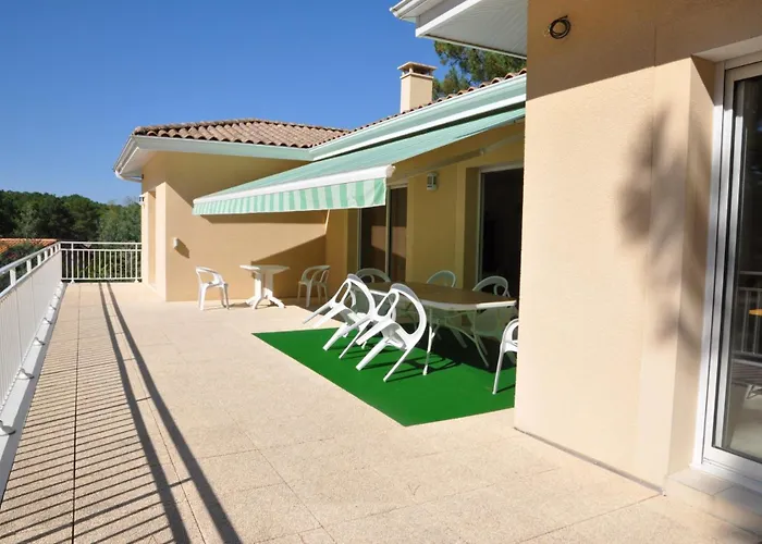 Villa 102 Gemmeurs *
